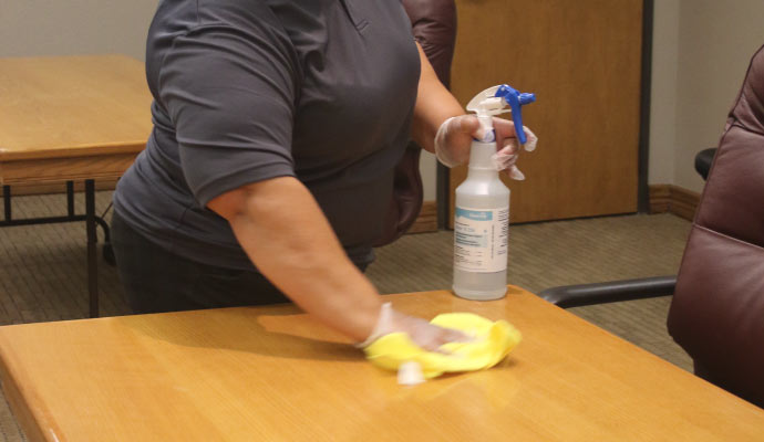 Professional cleaning office table